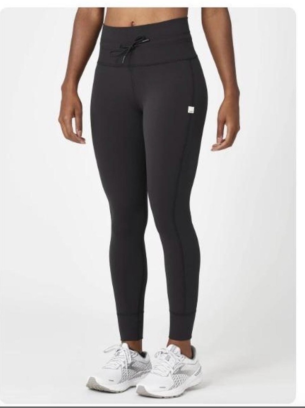 Vuori High-Waist Black Active Leggings with Drawstring